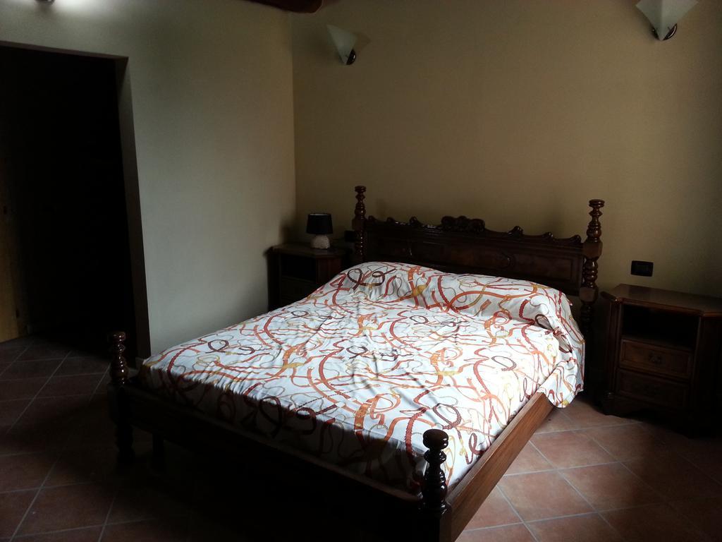 B&B La Viola Castelvetro Piacentino Habitación foto